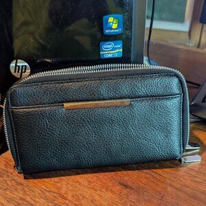 Black Safe Keeper Clutch